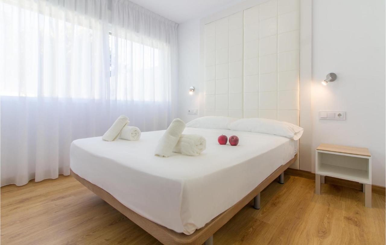Apartamento Stunning In With Wifi Dénia